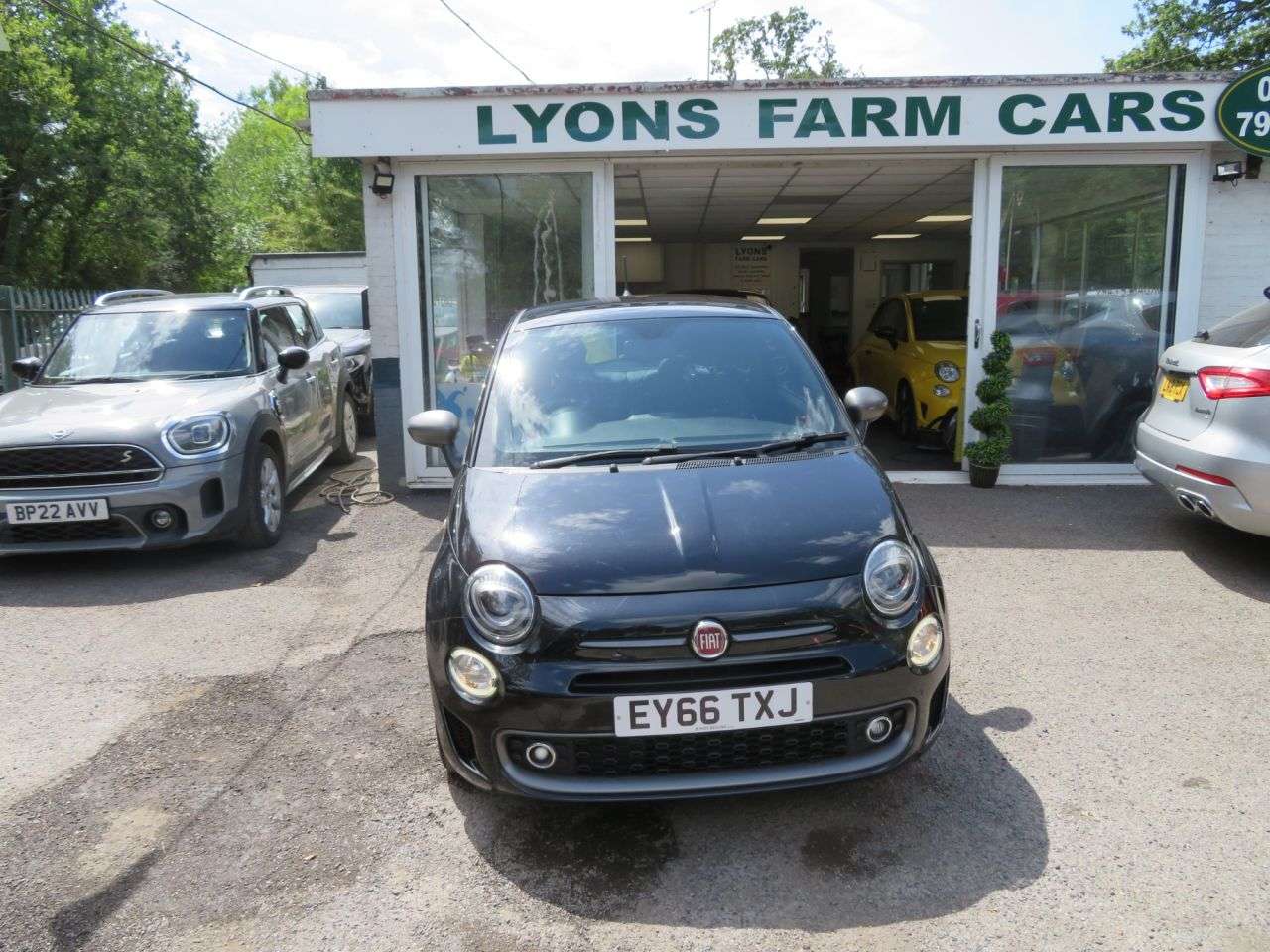 2017 FIAT 500 2017 FIAT 500