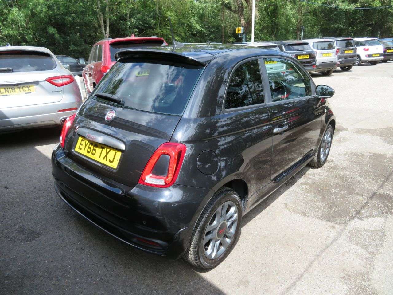 A 2017 FIAT 500 1.2 S Hatchback 3dr Petrol Manual Euro 6 (s/s) (69 bhp) SPORTS KIT + TINTED A 2017 FIAT 500 1.2 S Hatchback 3dr Petrol Manual Euro 6 (s/s) (69 bhp) SPORTS KIT + TINTED