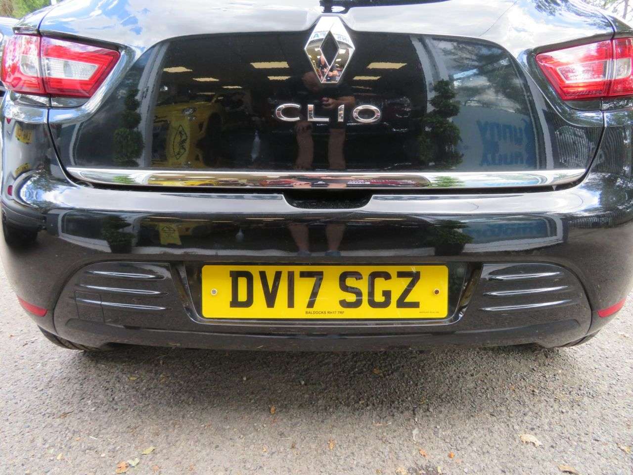 2017 RENAULT CLIO 2017 RENAULT CLIO