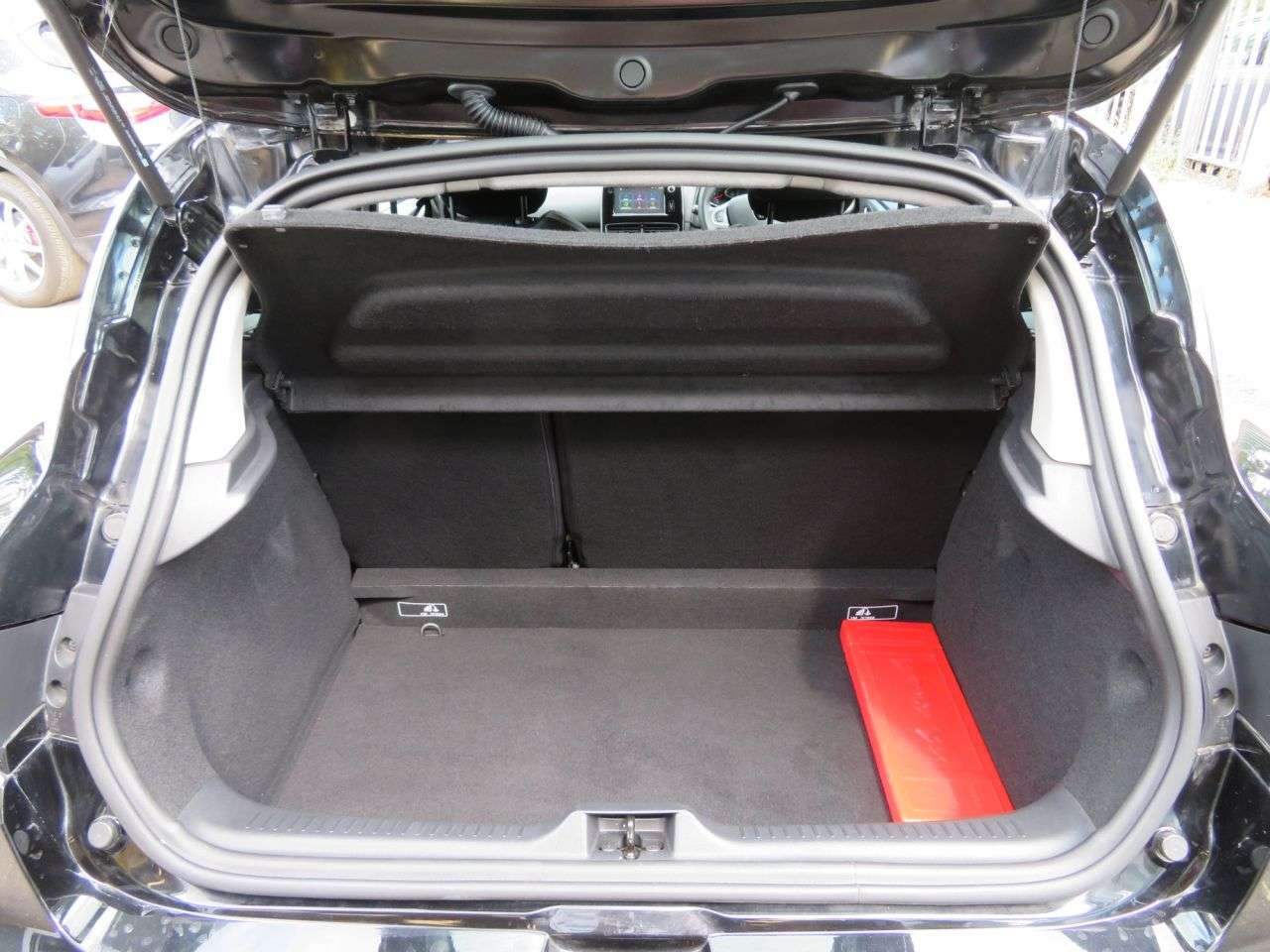 2017 RENAULT CLIO 2017 RENAULT CLIO