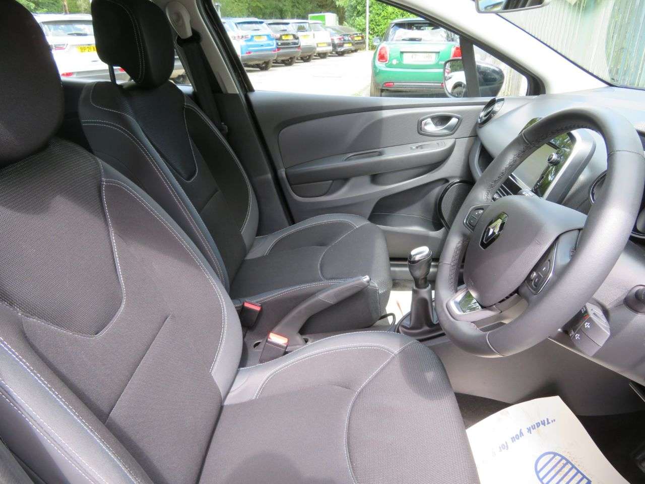 2017 RENAULT CLIO 2017 RENAULT CLIO