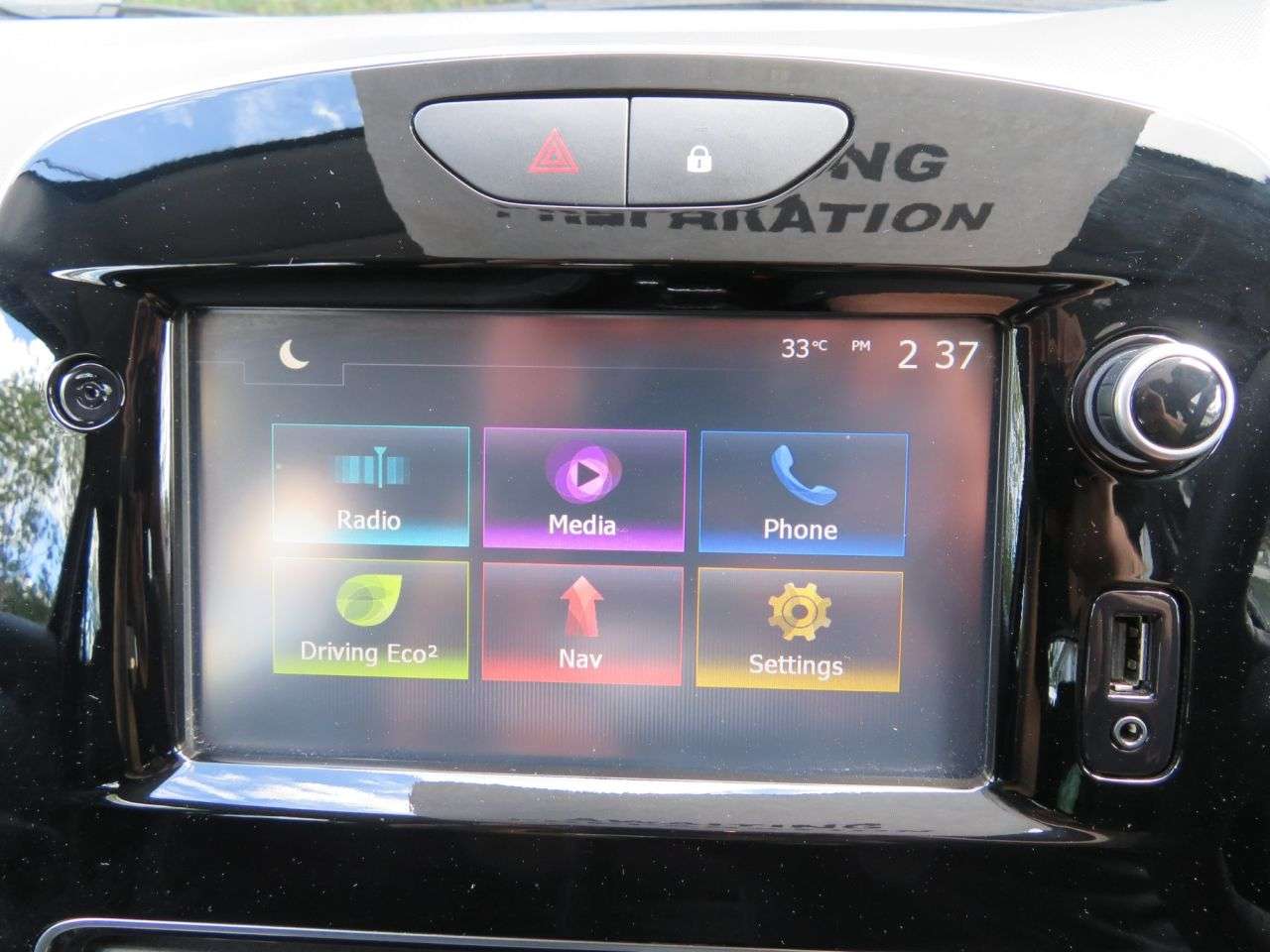 2017 RENAULT CLIO 2017 RENAULT CLIO