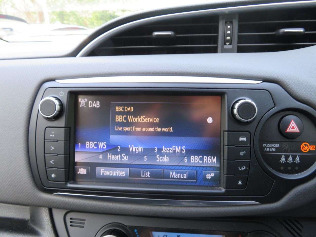 2017 TOYOTA YARIS 2017 TOYOTA YARIS