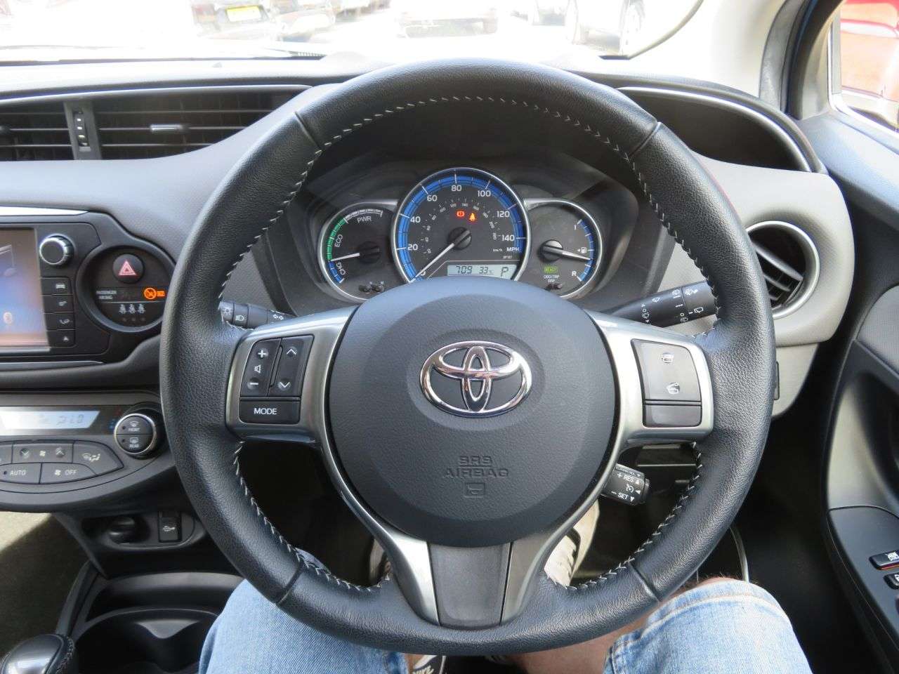2017 TOYOTA YARIS 2017 TOYOTA YARIS