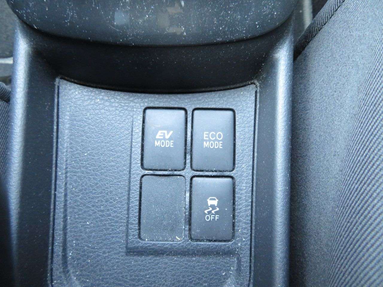 2017 TOYOTA YARIS 2017 TOYOTA YARIS