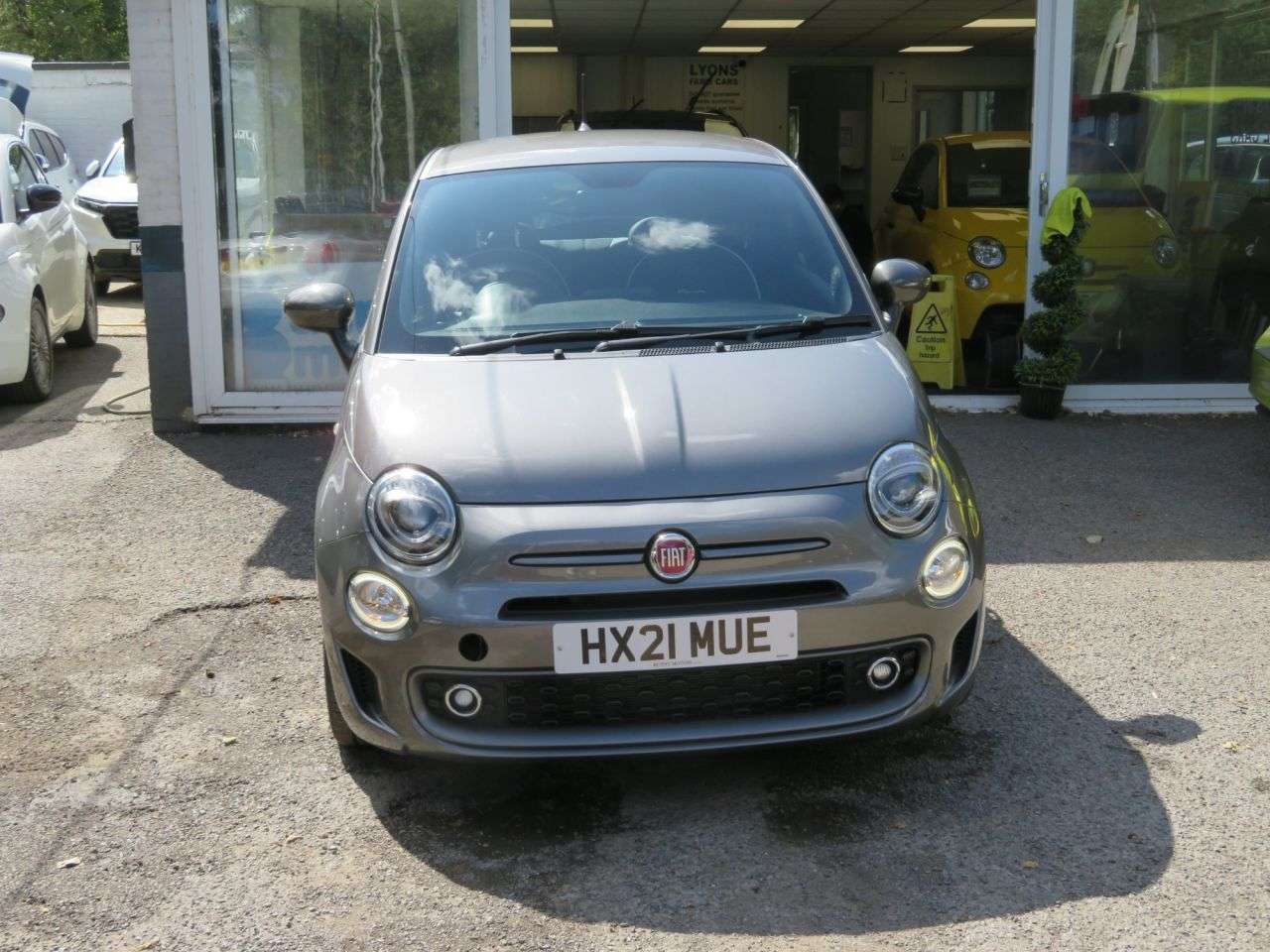 A 2021 FIAT 500 1.0 MHEV Sport Hatchback 3dr Petrol Manual Euro 6 (s/s) (70 bhp) A 2021 FIAT 500 1.0 MHEV Sport Hatchback 3dr Petrol Manual Euro 6 (s/s) (70 bhp)