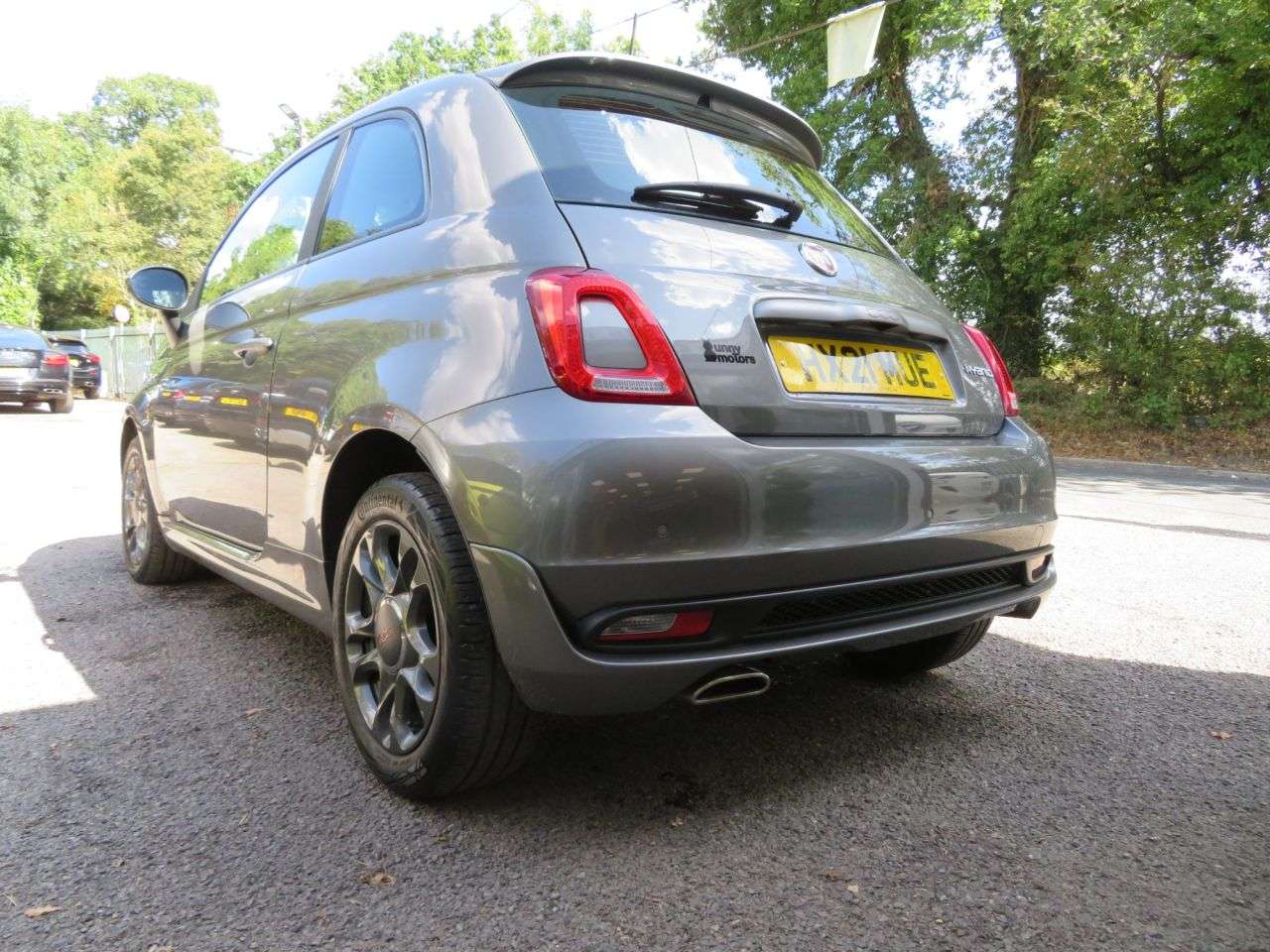 2021 FIAT 500 2021 FIAT 500