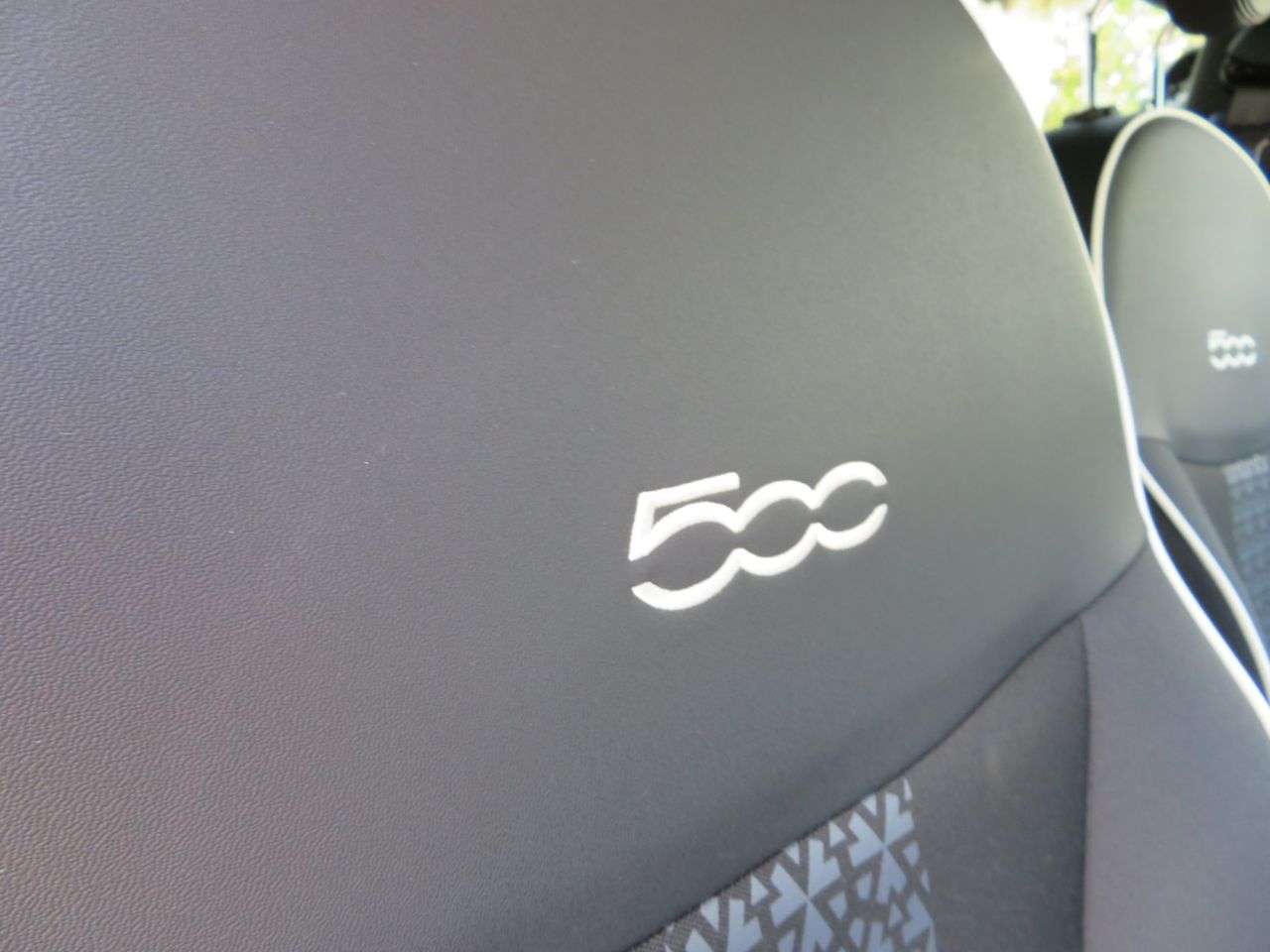 2021 FIAT 500 2021 FIAT 500