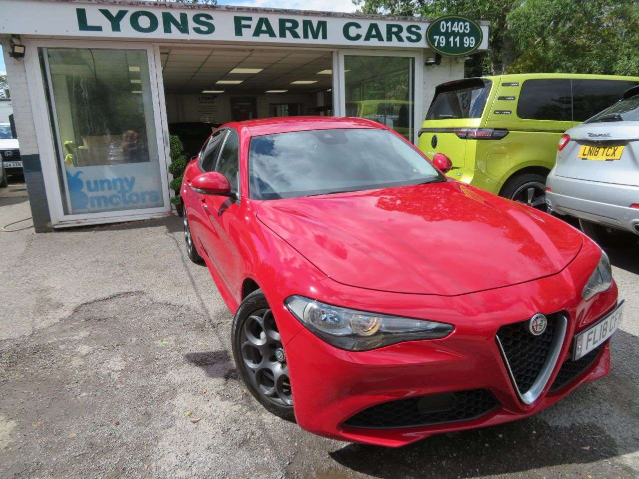 A 2018 ALFA ROMEO GIULIA 2.0T Super Saloon 4dr Petrol Automatic Euro 6 (s/s) (200 ps) 17" 7-HOLE ALL A 2018 ALFA ROMEO GIULIA 2.0T Super Saloon 4dr Petrol Automatic Euro 6 (s/s) (200 ps) 17" 7-HOLE ALL