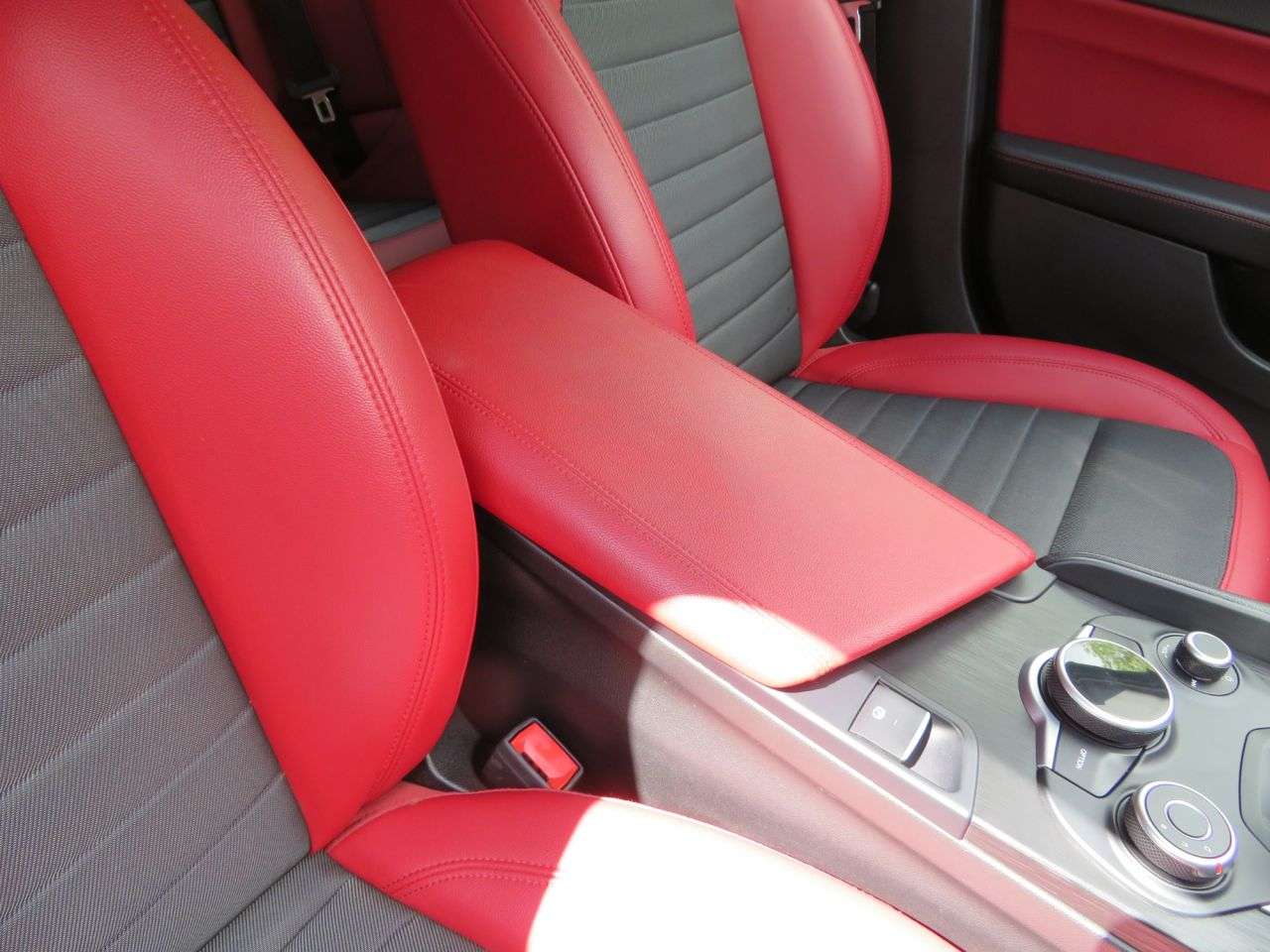 2018 ALFA ROMEO GIULIA 2018 ALFA ROMEO GIULIA