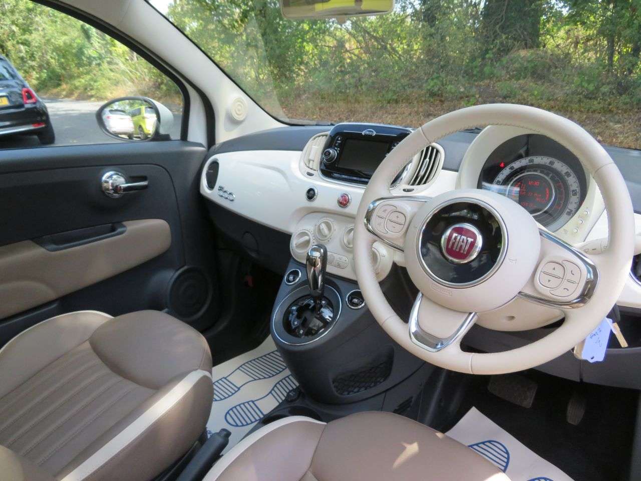 2015 FIAT 500 2015 FIAT 500
