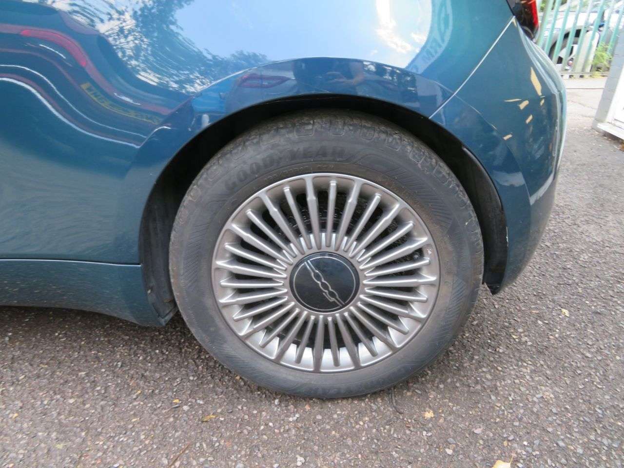 2023 FIAT 500E 2023 FIAT 500E