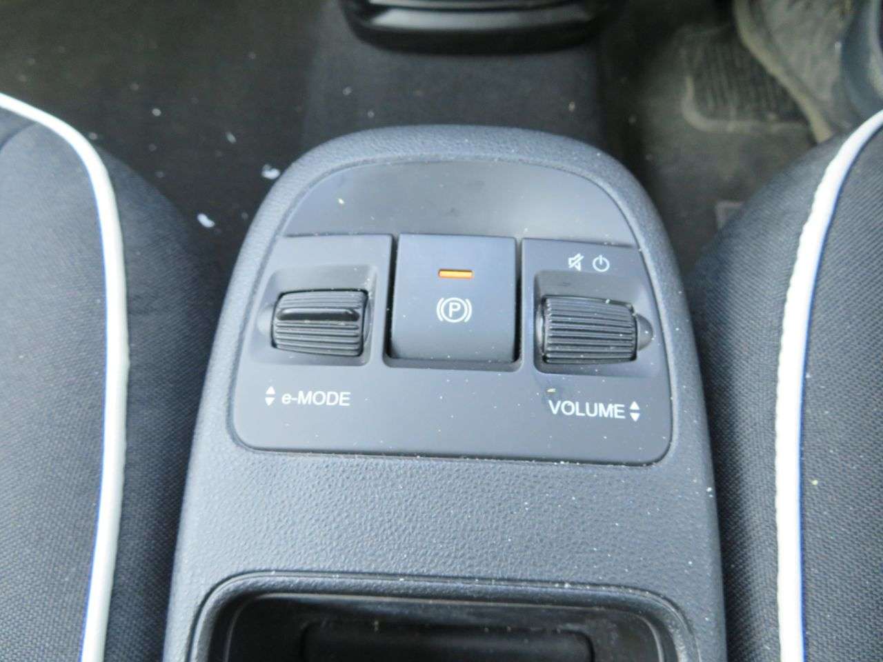 2023 FIAT 500E 2023 FIAT 500E