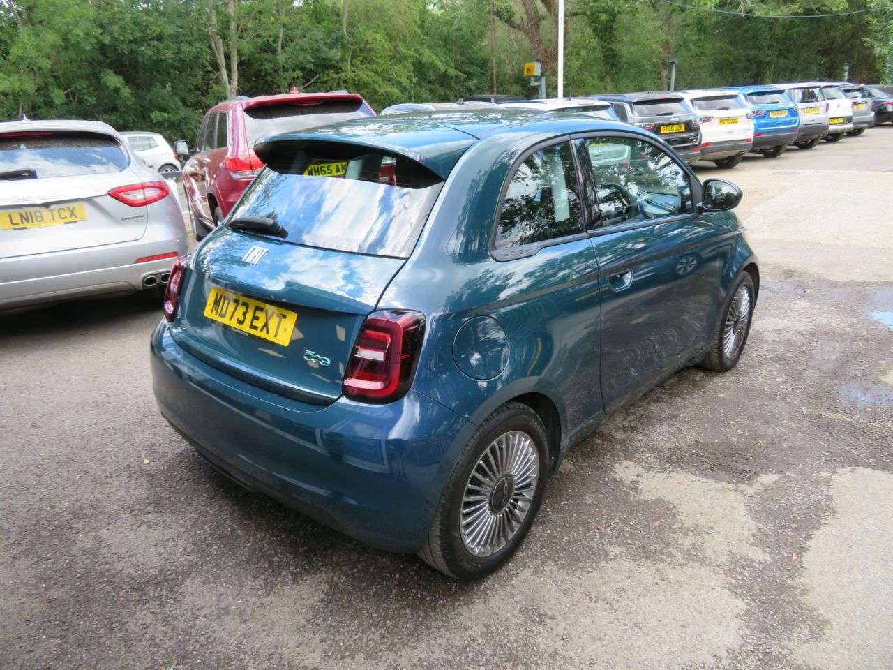 A 2023 FIAT 500E 42kWh Hatchback 3dr Electric Automatic (118 ps) WIRELESS APPLE CARPLAY / AN A 2023 FIAT 500E 42kWh Hatchback 3dr Electric Automatic (118 ps) WIRELESS APPLE CARPLAY / AN
