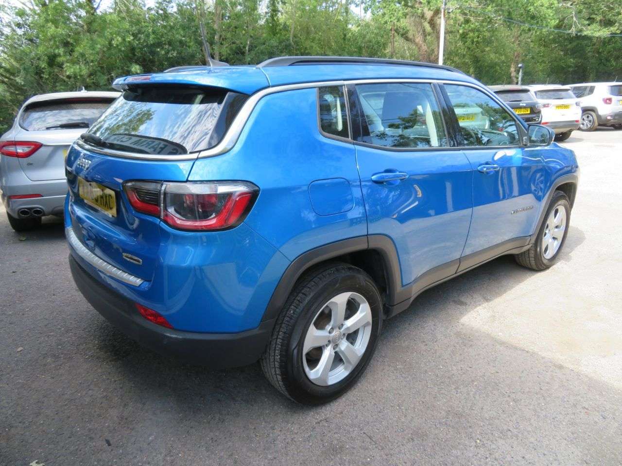 A 2018 JEEP COMPASS 1.4T MultiAirII Longitude SUV 5dr Petrol Manual Euro 6 (s/s) (140 ps) CAMER A 2018 JEEP COMPASS 1.4T MultiAirII Longitude SUV 5dr Petrol Manual Euro 6 (s/s) (140 ps) CAMER