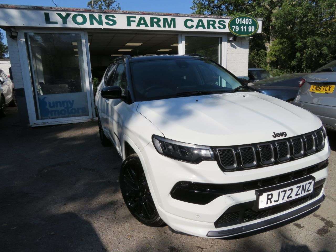 A 2023 JEEP COMPASS 1.5 T4 e-Hybrid MHEV S (Sport) SUV 5dr Petrol Hybrid DCT FWD Euro 6 (s/s) ( A 2023 JEEP COMPASS 1.5 T4 e-Hybrid MHEV S (Sport) SUV 5dr Petrol Hybrid DCT FWD Euro 6 (s/s) (