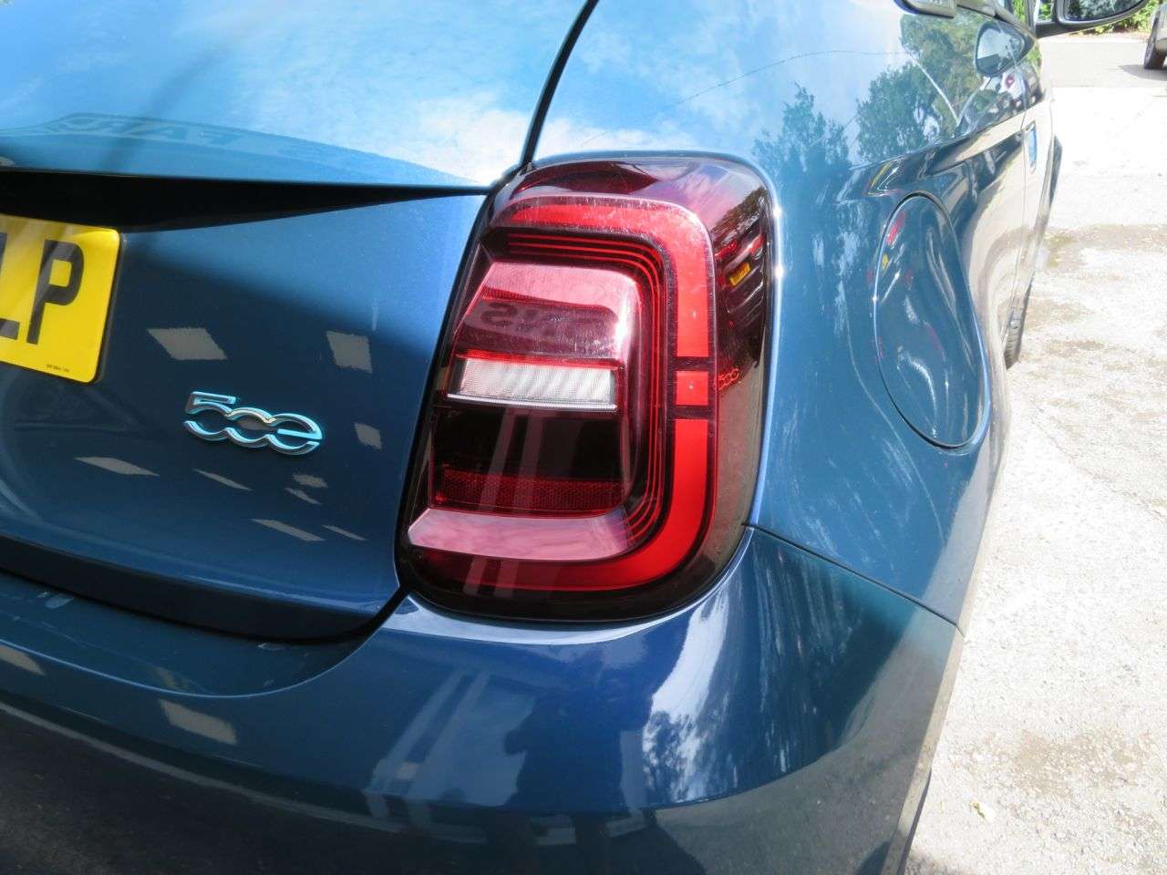 2022 FIAT 500E 2022 FIAT 500E