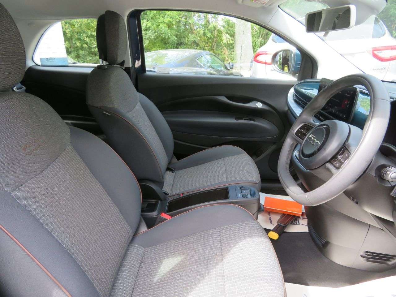 2022 FIAT 500E 2022 FIAT 500E