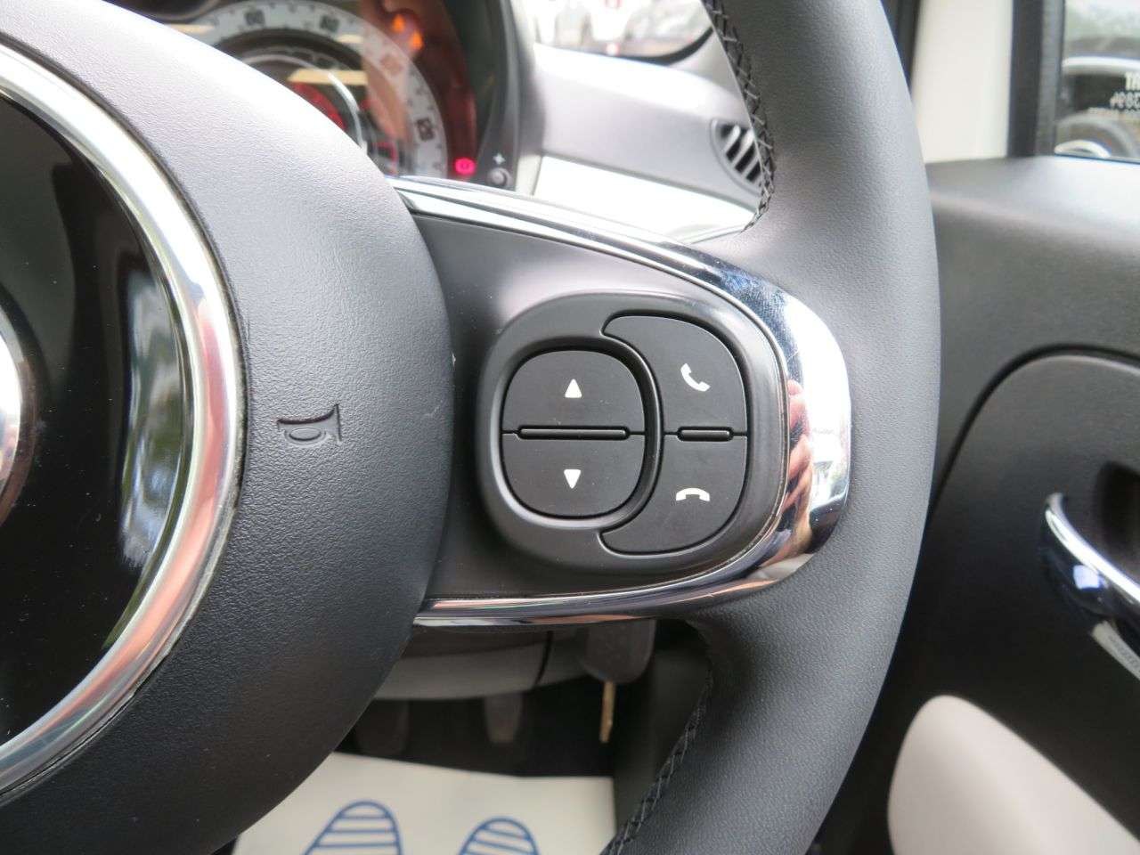 2022 FIAT 500 2022 FIAT 500