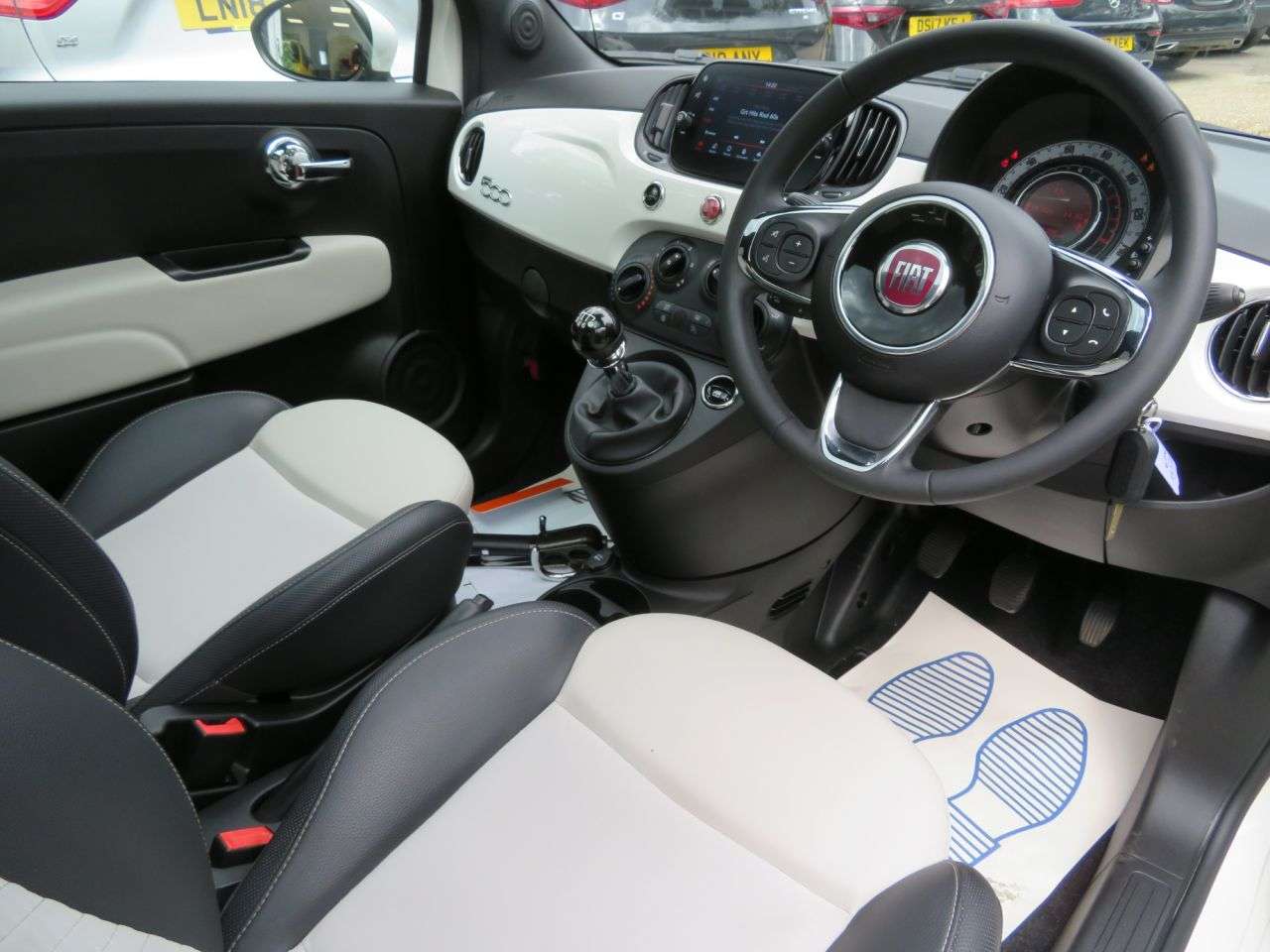 2022 FIAT 500 2022 FIAT 500