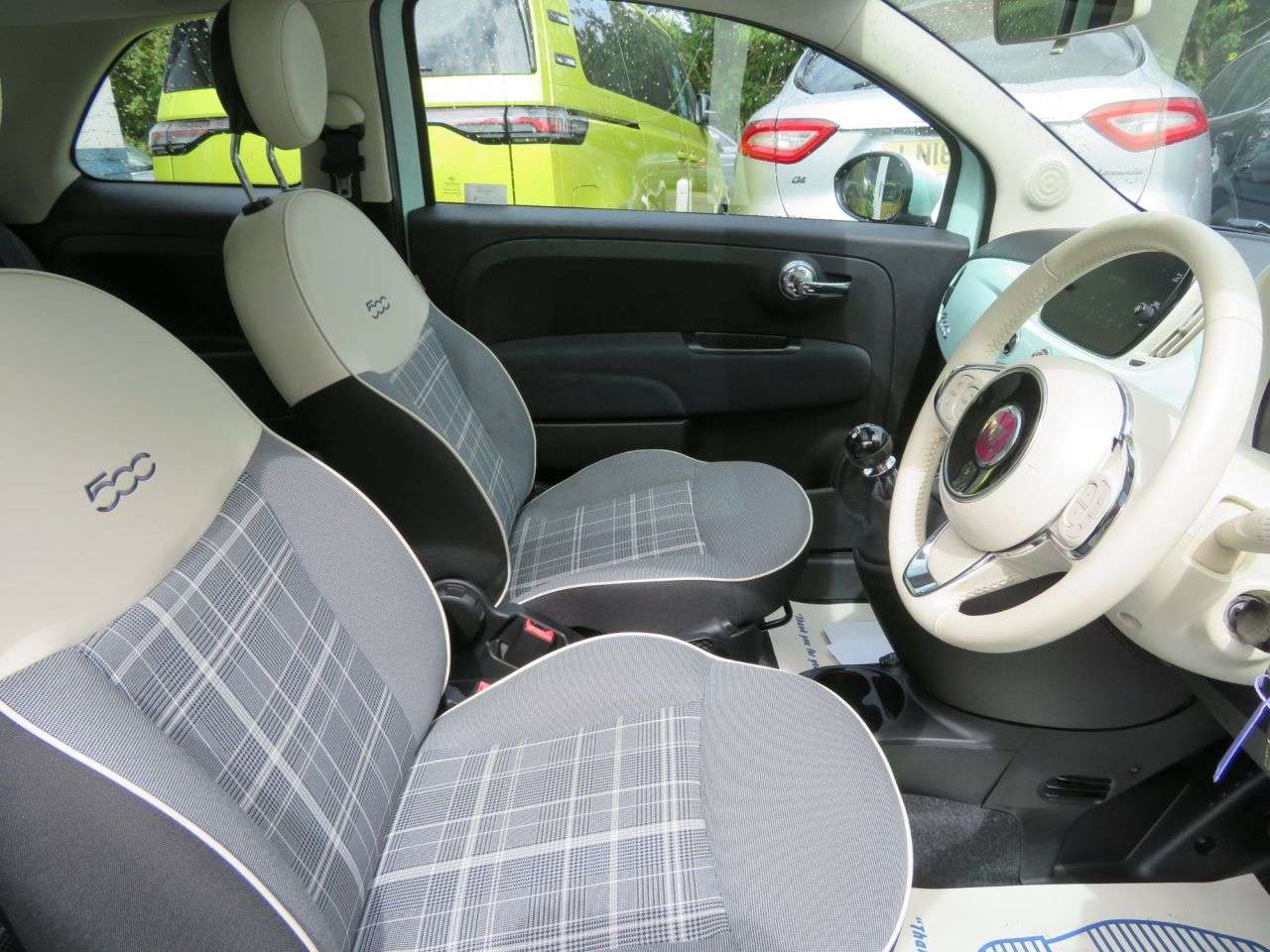 2019 FIAT 500 2019 FIAT 500