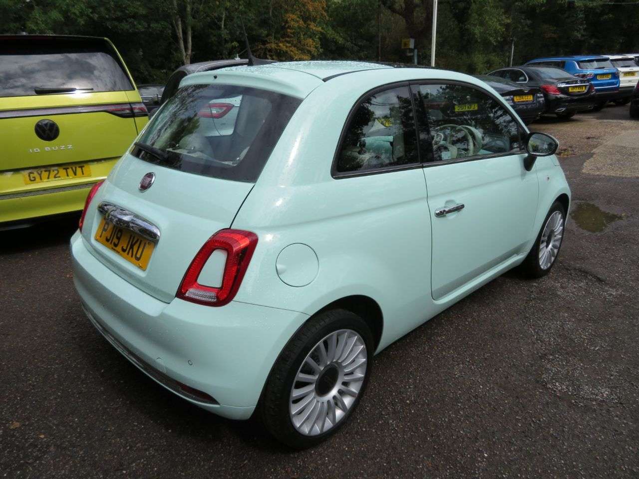 2019 FIAT 500 2019 FIAT 500