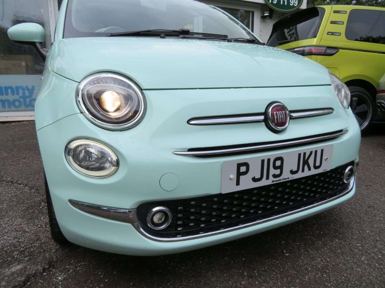 2019 FIAT 500 2019 FIAT 500