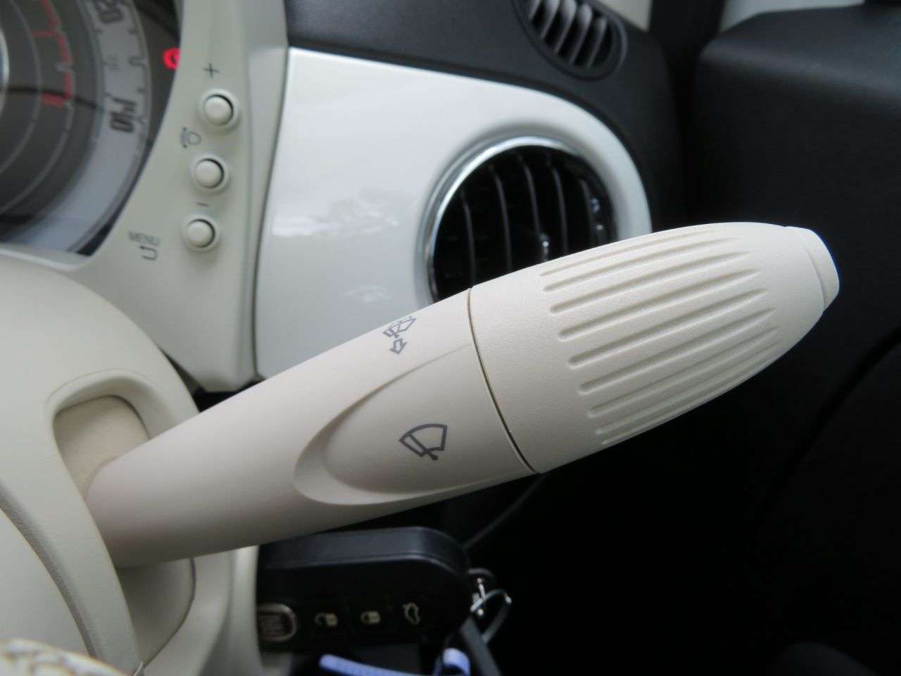 2019 FIAT 500C 2019 FIAT 500C