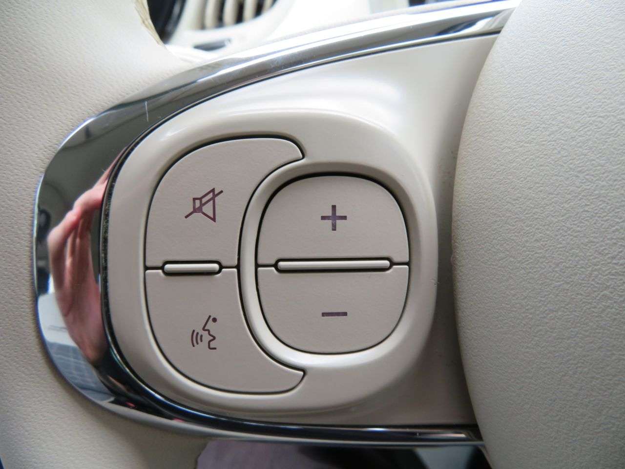 2019 FIAT 500C 2019 FIAT 500C