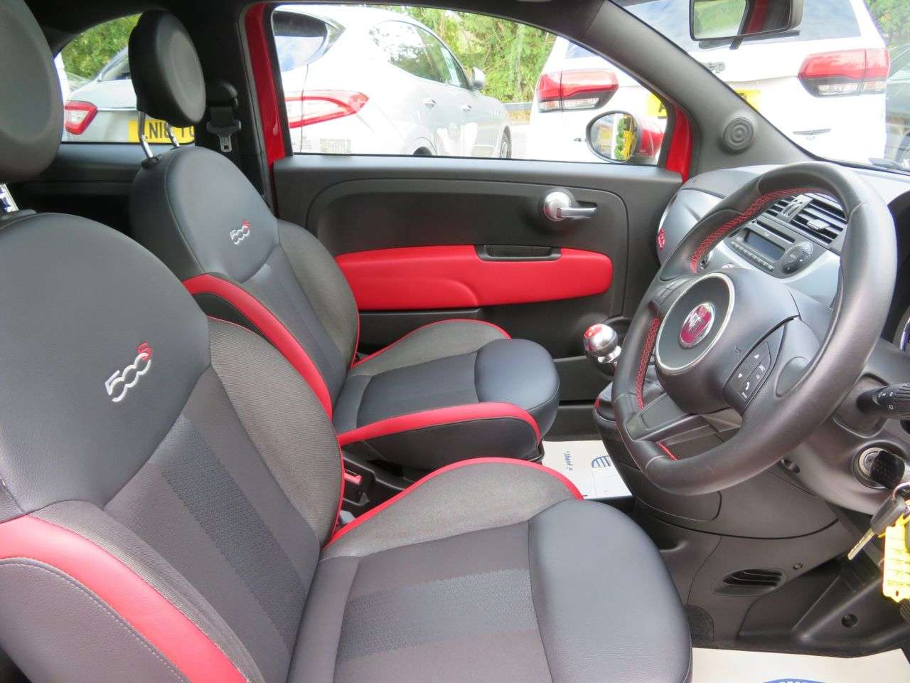 2014 FIAT 500 2014 FIAT 500