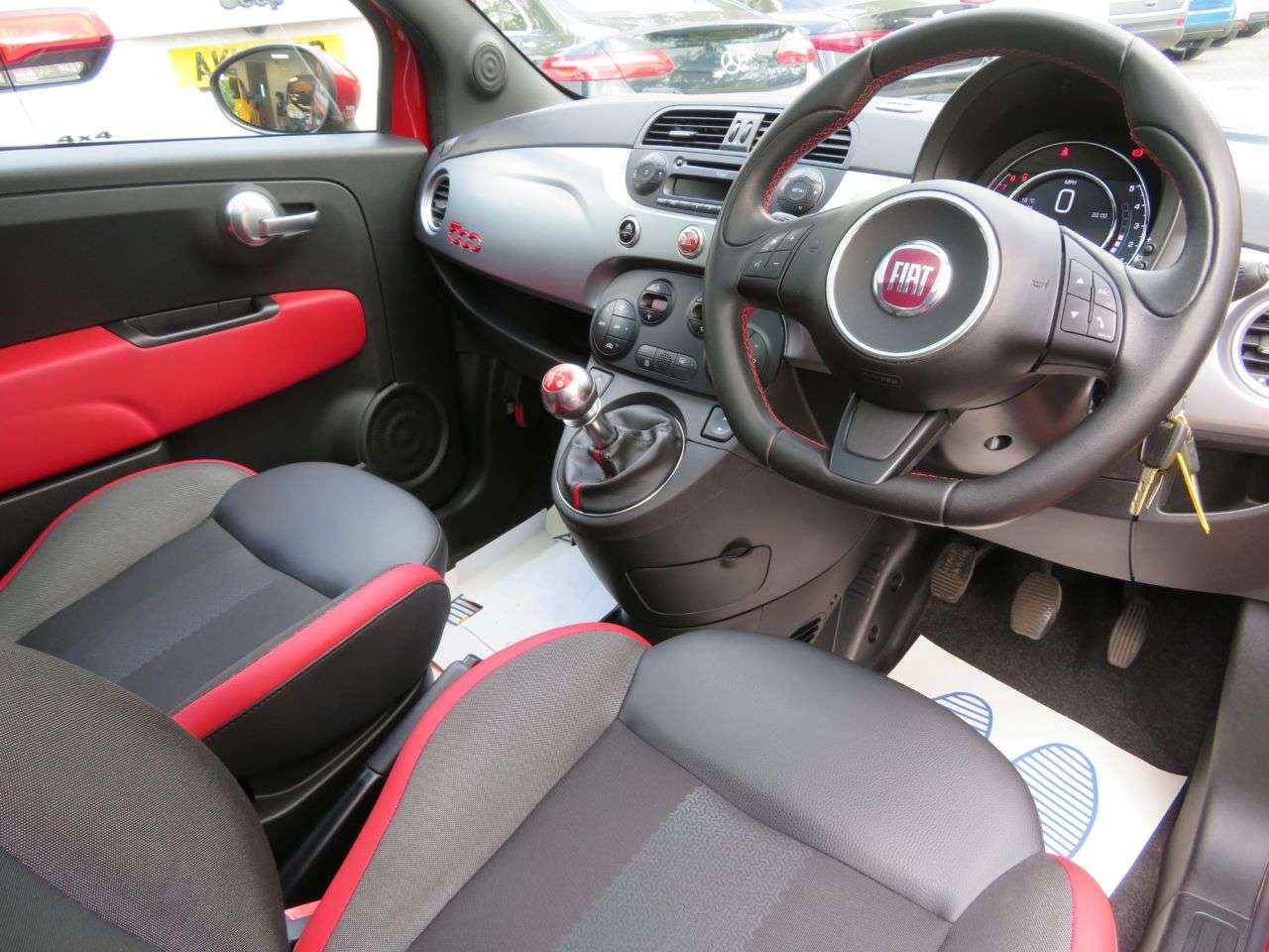 2014 FIAT 500 2014 FIAT 500