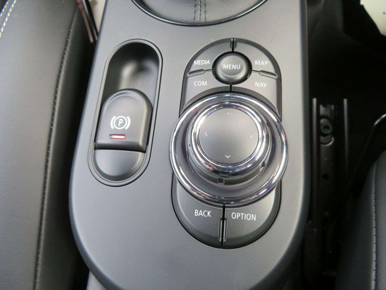 2021 MINI ELECTRIC HATCH 2021 MINI ELECTRIC HATCH
