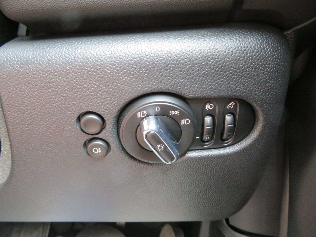 2021 MINI ELECTRIC HATCH 2021 MINI ELECTRIC HATCH