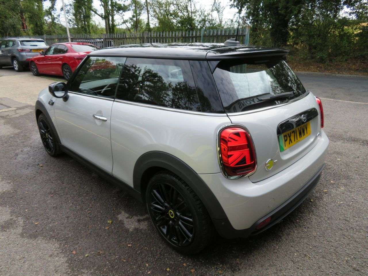 2021 MINI ELECTRIC HATCH 2021 MINI ELECTRIC HATCH