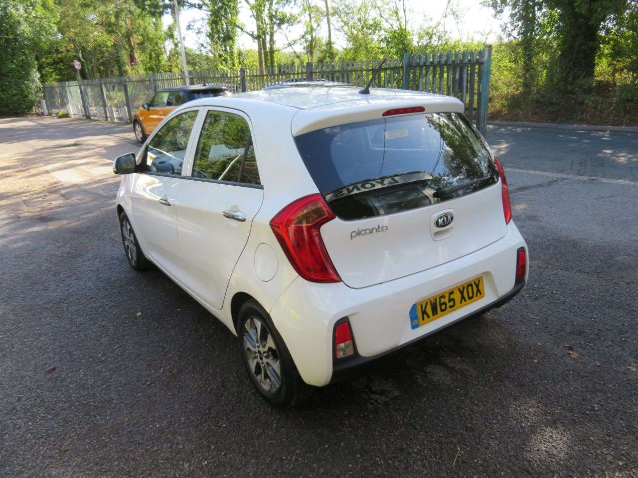 2016 KIA PICANTO 2016 KIA PICANTO