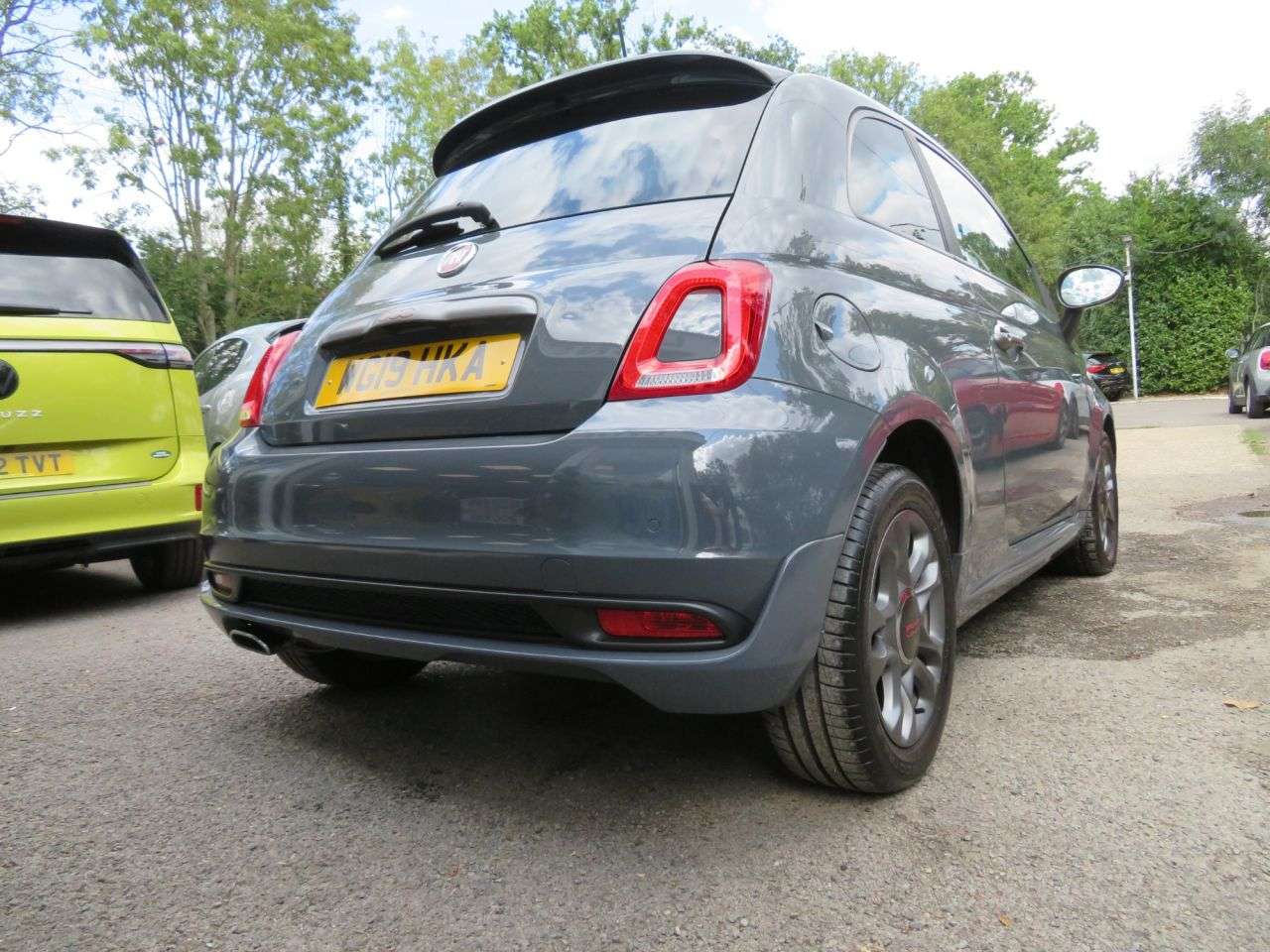 2019 FIAT 500 2019 FIAT 500