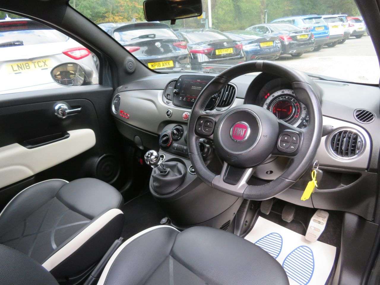 2019 FIAT 500 2019 FIAT 500