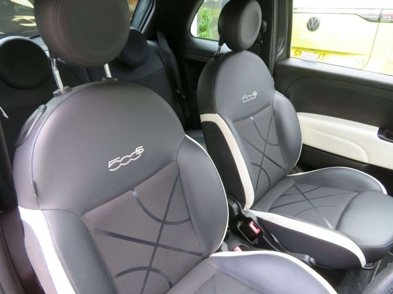 2019 FIAT 500 2019 FIAT 500