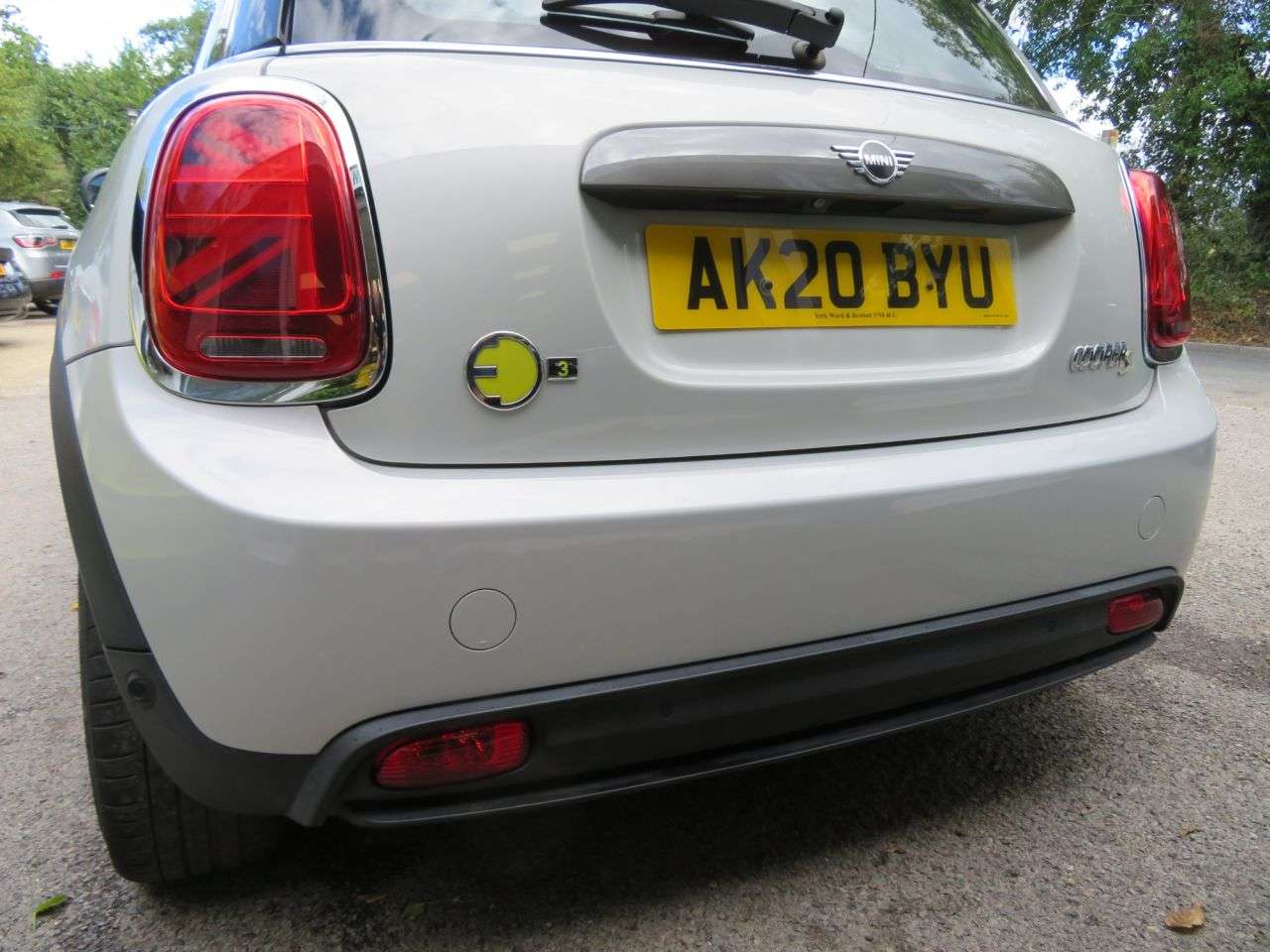 2020 MINI ELECTRIC HATCH 2020 MINI ELECTRIC HATCH