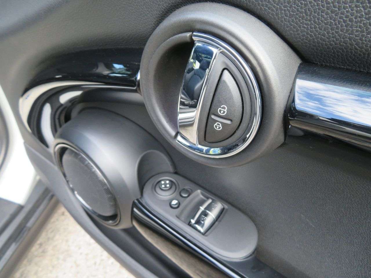 2020 MINI ELECTRIC HATCH 2020 MINI ELECTRIC HATCH