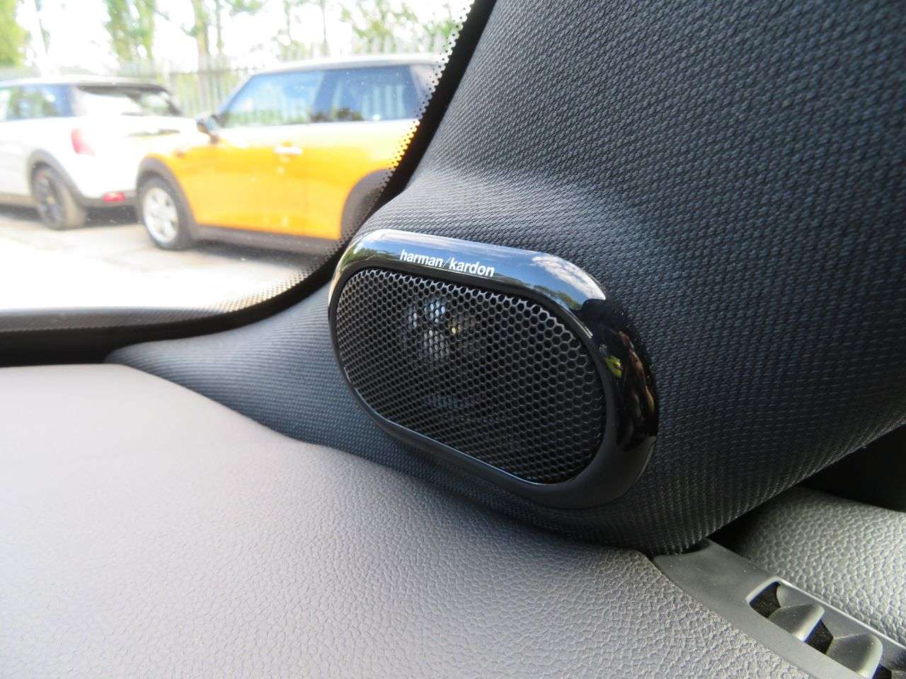 2020 MINI ELECTRIC HATCH 2020 MINI ELECTRIC HATCH