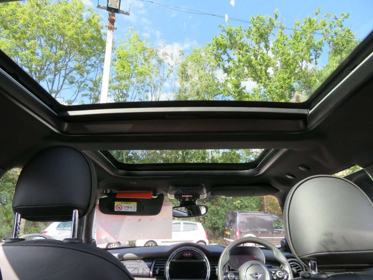 2020 MINI ELECTRIC HATCH 2020 MINI ELECTRIC HATCH
