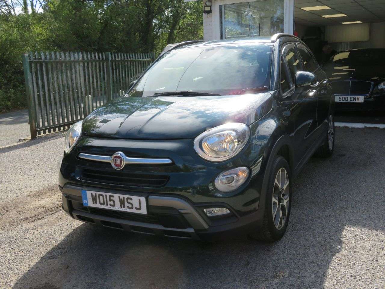 A 2015 FIAT 500X 1.4 MultiAir Cross SUV 5dr Petrol Manual Euro 6 (s/s) (140 ps) A 2015 FIAT 500X 1.4 MultiAir Cross SUV 5dr Petrol Manual Euro 6 (s/s) (140 ps)
