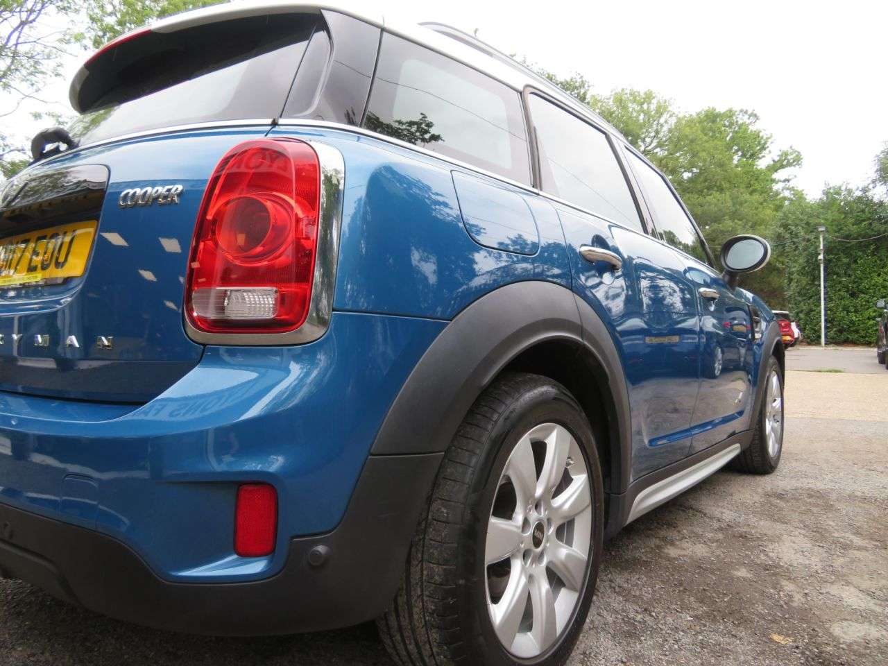 2017 MINI MINI COUNTRYMAN 2017 MINI MINI COUNTRYMAN