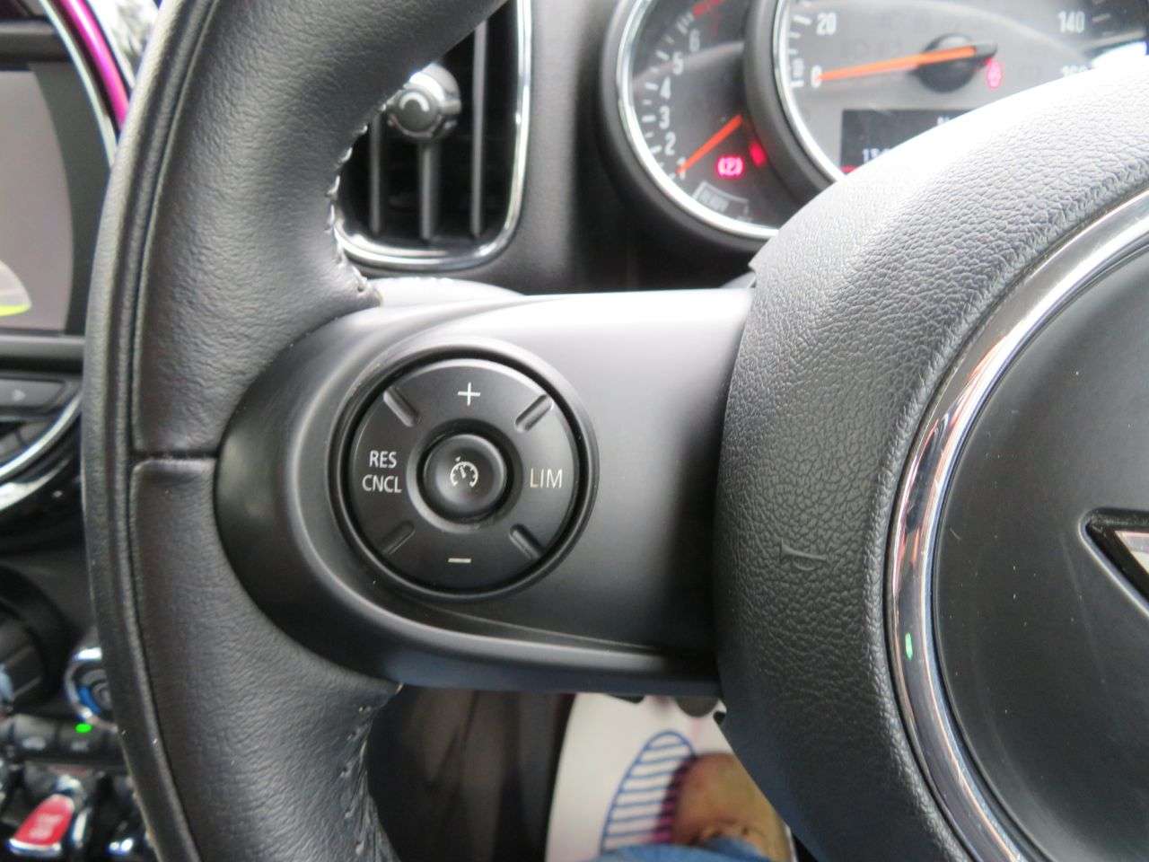 2017 MINI MINI COUNTRYMAN 2017 MINI MINI COUNTRYMAN