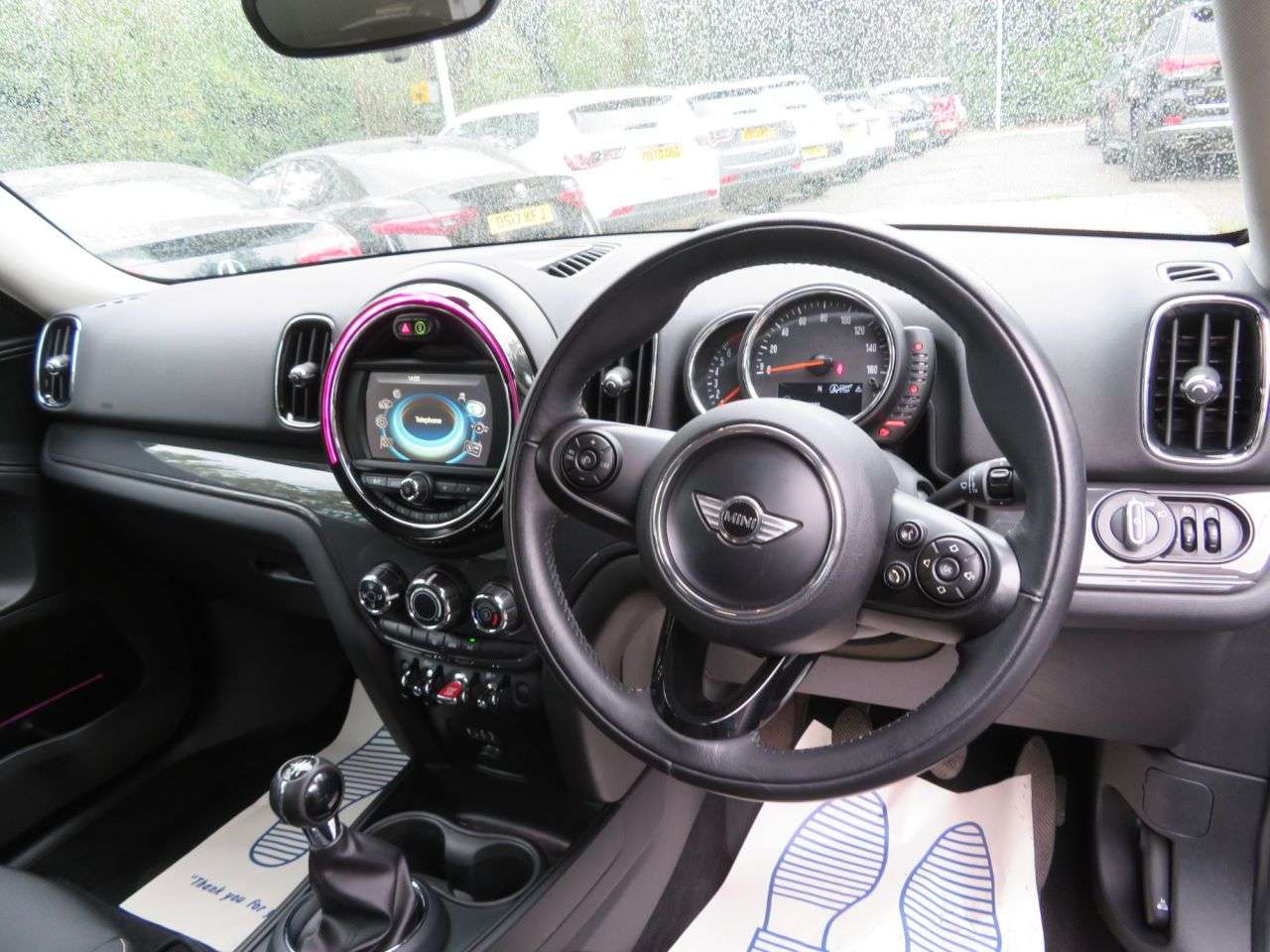2017 MINI MINI COUNTRYMAN 2017 MINI MINI COUNTRYMAN