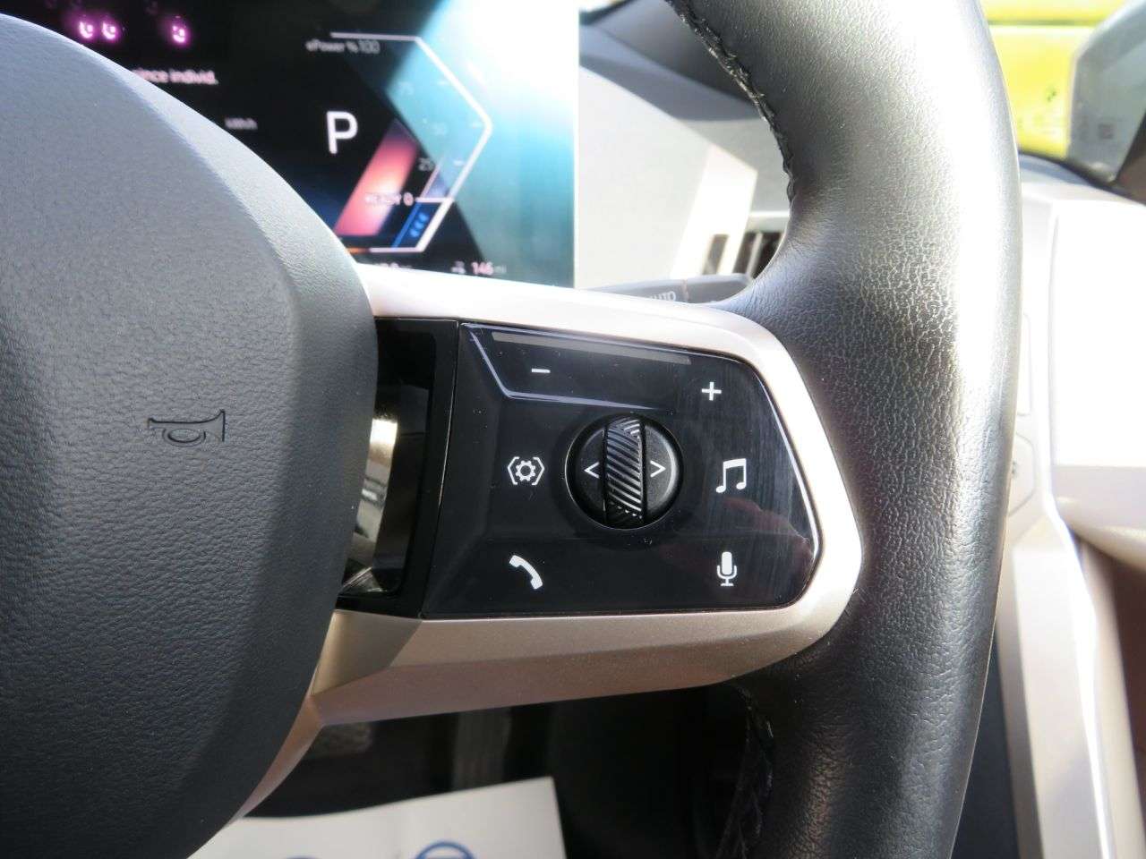 2022 BMW IX 2022 BMW IX