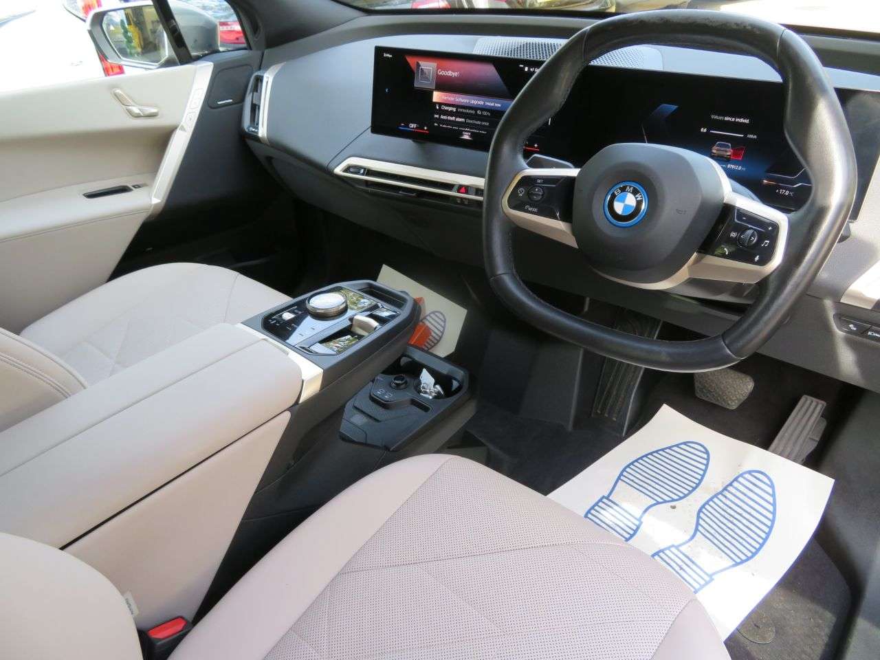 2022 BMW IX 2022 BMW IX