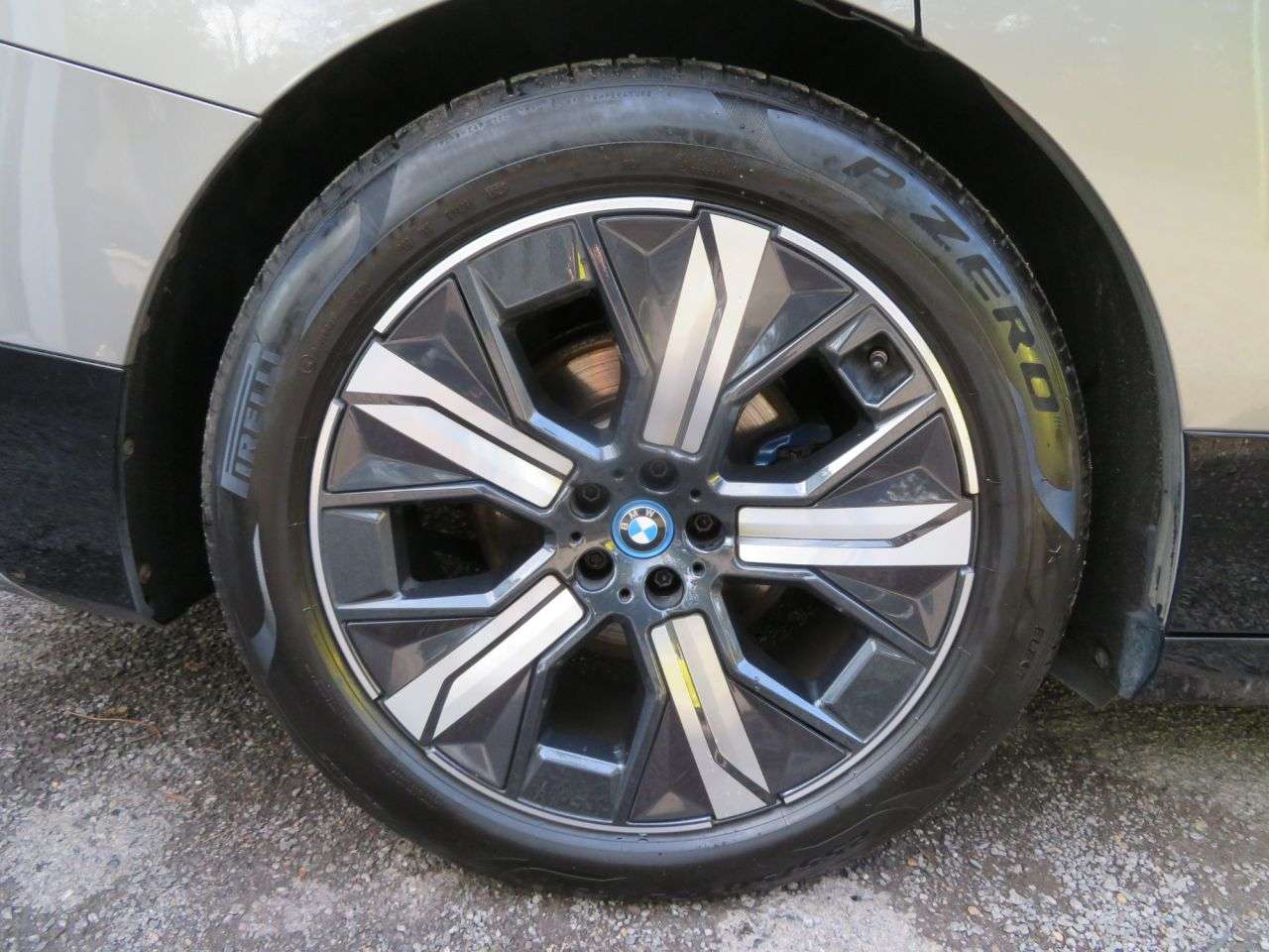 2022 BMW IX 2022 BMW IX