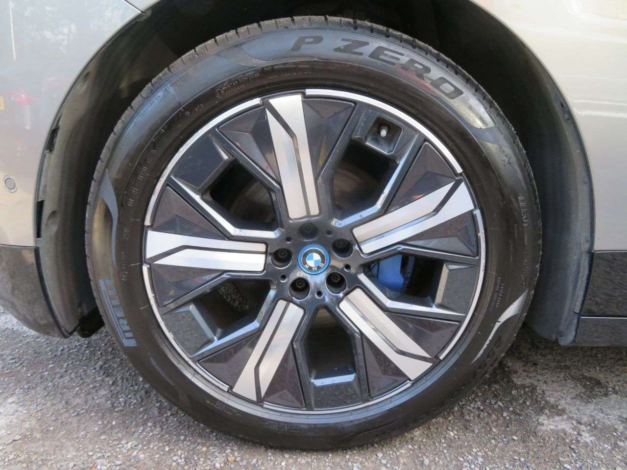 2022 BMW IX 2022 BMW IX